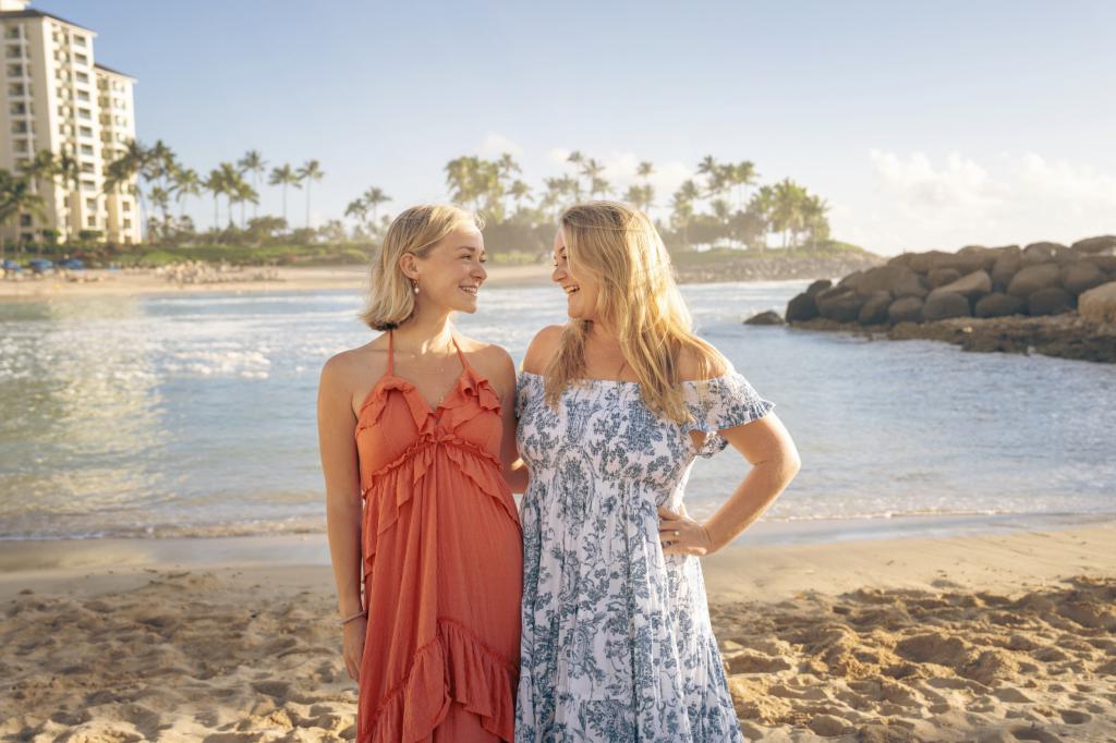 A Hawaii girls' trip